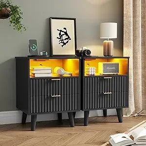 Chengwei Fluted Nightstand Set Of 2 With Charging Station